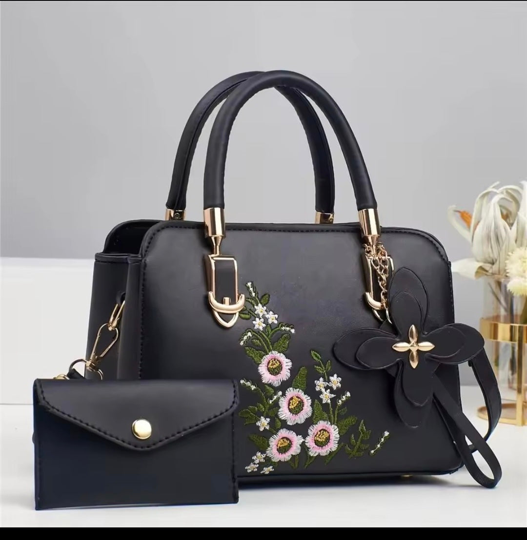 Fashionable Mini Ladies Handbag 2025 – Elegant Shopping Bag for Mothers & Mothers-in-Law