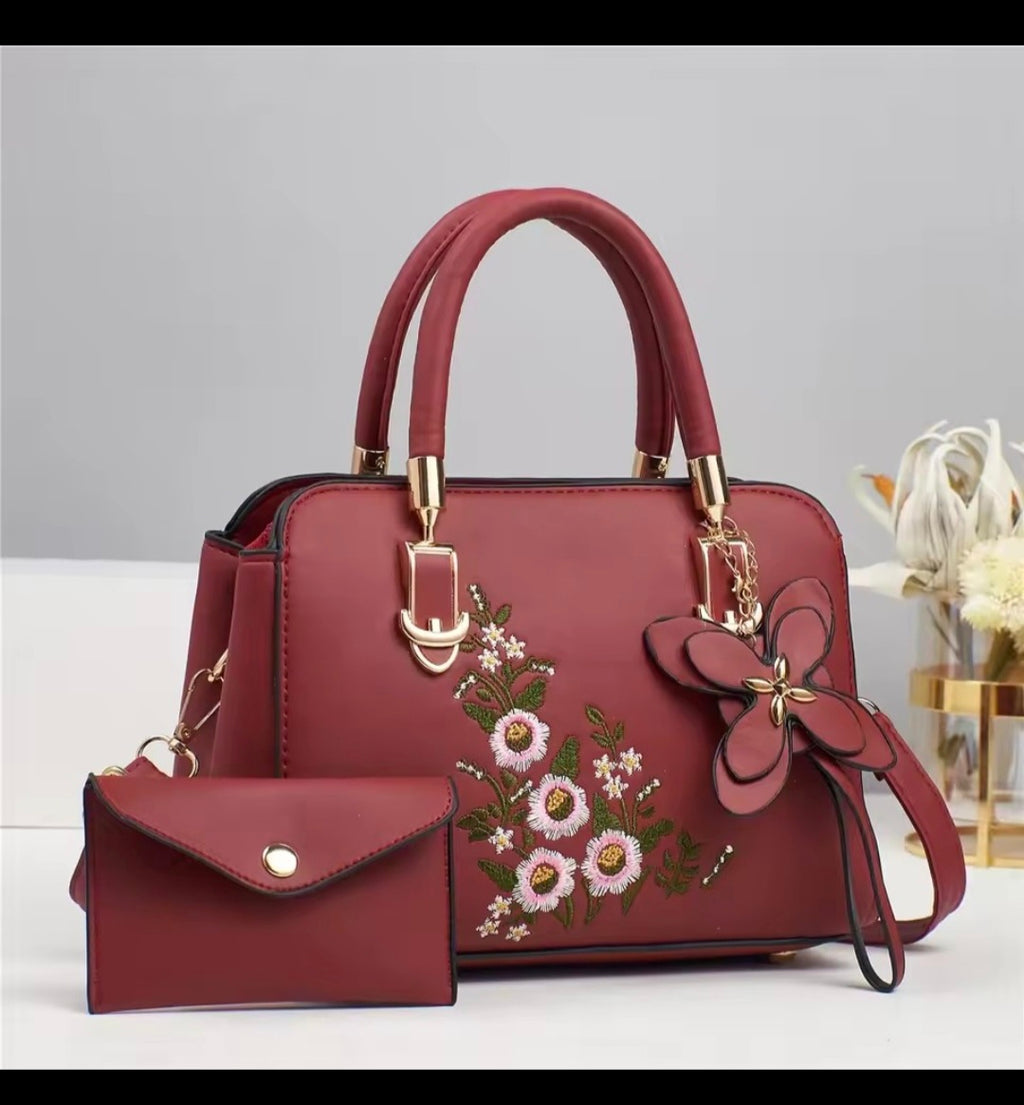 Fashionable Mini Ladies Handbag 2025 – Elegant Shopping Bag for Mothers & Mothers-in-Law